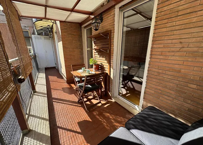 Splendido Attico Con Terrazza A Trastevere