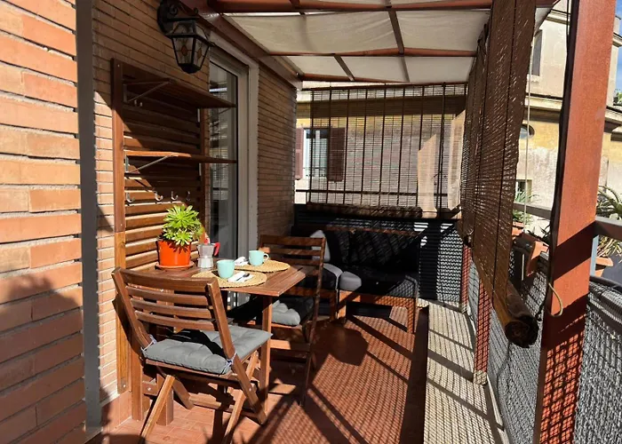 Splendido Attico Con Terrazza A Trastevere Apartament